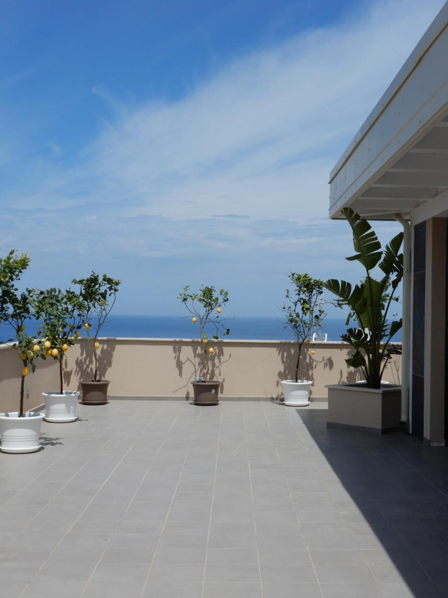 Middle Town Palace Tropea Exterior foto